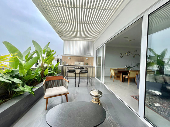 ARQ. MARIO LARA ESPECTACULAR PENTHOUSE EN VENTA CON TERRAZA CERCA A MIGUEL DASSO