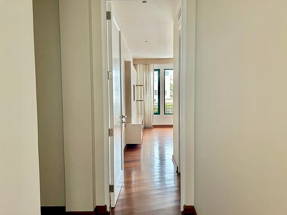 SUPER PRECIO! SE VENDE MODERNO DEPARTAMENTO CON TERRAZA ARQ. MARIO LARA CERCA AL GOLF