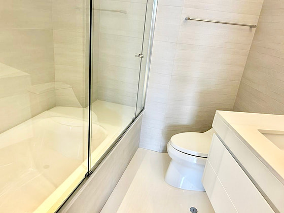 SUPER PRECIO! SE VENDE MODERNO DEPARTAMENTO CON TERRAZA ARQ. MARIO LARA CERCA AL GOLF