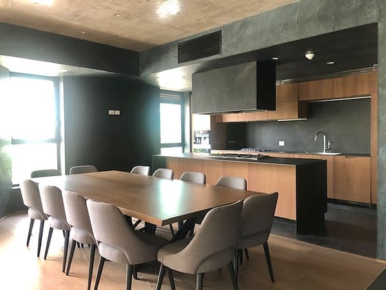 ULTIMOS DUPLEX CON TERRAZA DE ESTRENO CON FINOS ACABADOS Y EQUIPADOS